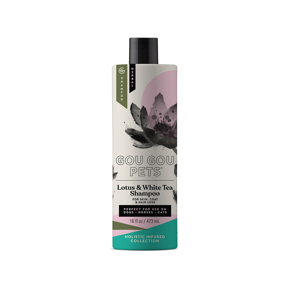 Lotus and White Tea Shampoo for Horses: Natural Control for Deshedding